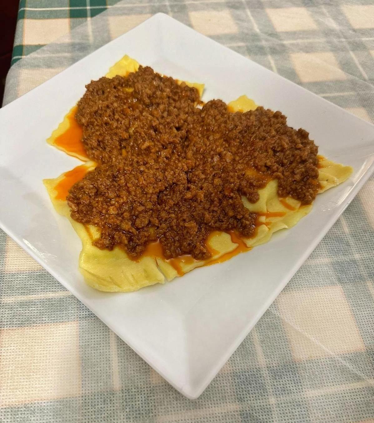 Tana Del Cinghiale 2* Tirli